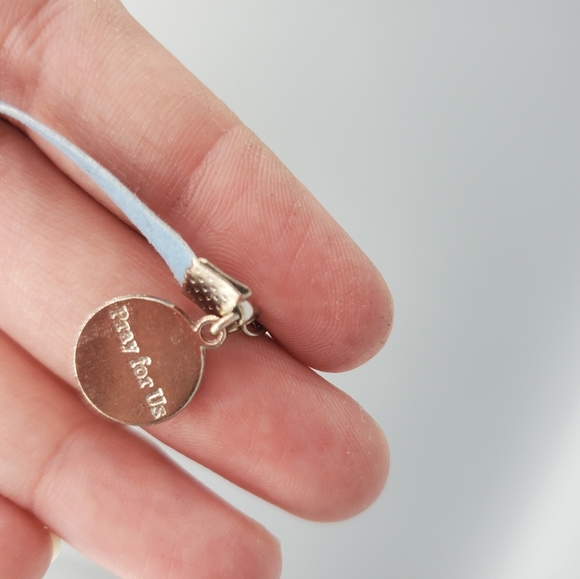 St.Anthony and Baby Jesus Believe Blue Bracelet and Blue Beaded Earrings - Picture 8 of 10